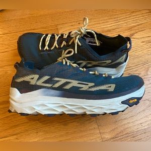 Altra Mont Blanc women’s trail running shoes